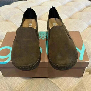 Glolily ELLE Slip-On Women's Shoes 8.5